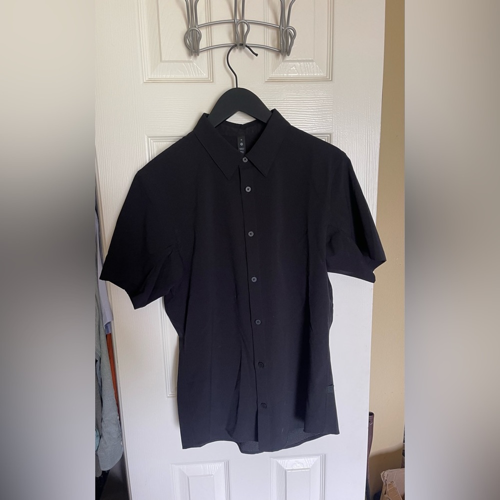 lululemon Airing Easy Short Sleeve Black